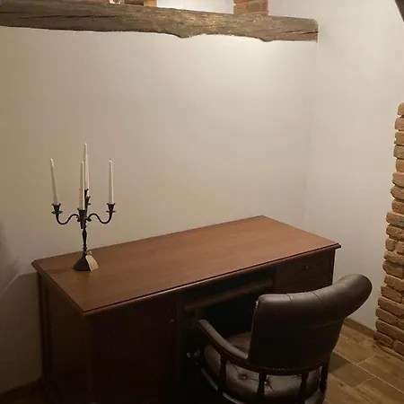Apartmanovy Dum 13 Podkrovi 1 * Seč