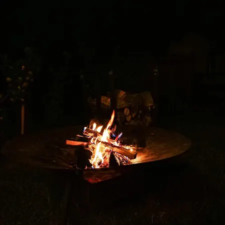 Apartmanový Dům 13 Podkroví 1 *