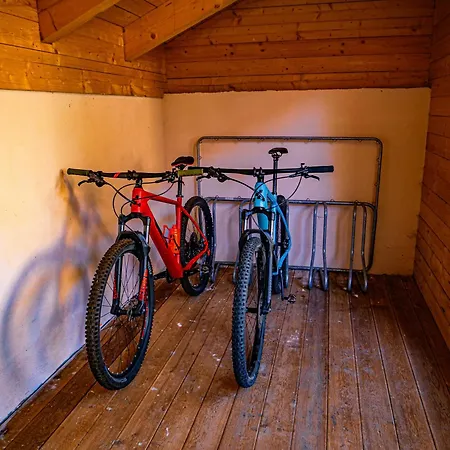 Apartmanovy Dum 13 Podkrovi 1 Seč