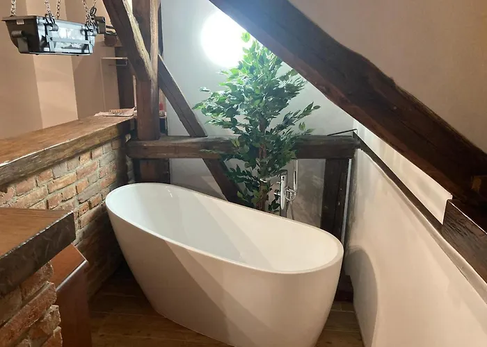 Apartmanový Dům 13 Podkroví 1 Seč