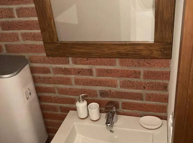 Apartmanovy Dum 13 Podkrovi 1 아파트