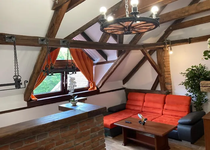 Appartamento Apartmanovy Dum 13 Podkrovi 1 *
